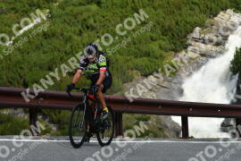 Photo #3933731 | 18-08-2023 09:53 | Passo Dello Stelvio - Waterfall curve BICYCLES