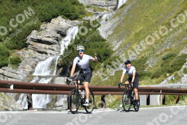 Photo #2711072 | 22-08-2022 11:07 | Passo Dello Stelvio - Waterfall curve BICYCLES
