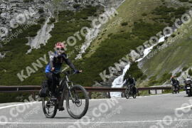 Photo #3096412 | 12-06-2023 11:57 | Passo Dello Stelvio - Waterfall curve BICYCLES