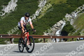 Photo #2502586 | 04-08-2022 10:10 | Passo Dello Stelvio - Waterfall curve BICYCLES