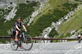 Photo #2486322 | 02-08-2022 11:40 | Passo Dello Stelvio - Waterfall curve BICYCLES