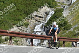Foto #4035695 | 23-08-2023 10:15 | Passo Dello Stelvio - Waterfall Kehre BICYCLES