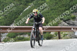 Photo #2444220 | 30-07-2022 13:09 | Passo Dello Stelvio - Waterfall curve BICYCLES