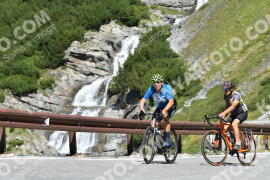 Photo #2486009 | 02-08-2022 11:32 | Passo Dello Stelvio - Waterfall curve BICYCLES