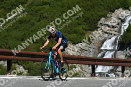 Photo #3985402 | 20-08-2023 10:46 | Passo Dello Stelvio - Waterfall curve BICYCLES