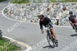 Photo #2170104 | 20-06-2022 13:37 | Passo Dello Stelvio - Waterfall curve BICYCLES