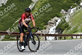 Photo #2248930 | 07-07-2022 11:16 | Passo Dello Stelvio - Waterfall curve BICYCLES