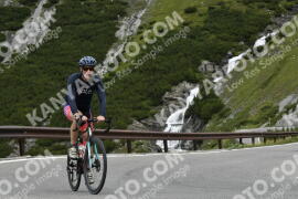 Photo #3588640 | 27-07-2023 10:21 | Passo Dello Stelvio - Waterfall curve BICYCLES