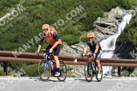 Photo #2207331 | 30-06-2022 10:29 | Passo Dello Stelvio - Waterfall curve BICYCLES