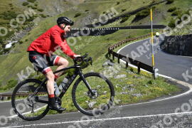 Photo #2129283 | 13-06-2022 10:19 | Passo Dello Stelvio - Waterfall curve BICYCLES