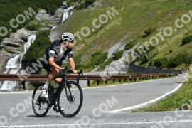 Photo #2412635 | 26-07-2022 10:45 | Passo Dello Stelvio - Waterfall curve BICYCLES