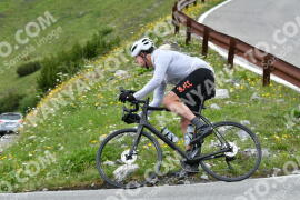 Photo #2206086 | 29-06-2022 14:04 | Passo Dello Stelvio - Waterfall curve BICYCLES