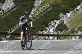 Photo #2720413 | 23-08-2022 12:56 | Passo Dello Stelvio - Waterfall curve BICYCLES