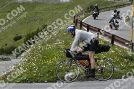 Fotó #3495875 | 16-07-2023 14:14 | Passo Dello Stelvio - Vízesés kanyar Bicajosok