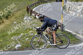 Photo #2755198 | 26-08-2022 13:21 | Passo Dello Stelvio - Waterfall curve BICYCLES