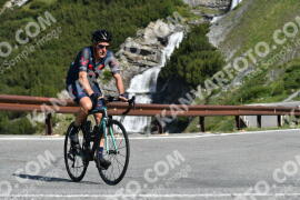 Photo #2168273 | 20-06-2022 09:45 | Passo Dello Stelvio - Waterfall curve BICYCLES