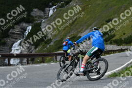 Foto #2607289 | 12-08-2022 13:18 | Passo Dello Stelvio - Waterfall Kehre BICYCLES