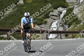 Photo #2731297 | 24-08-2022 12:04 | Passo Dello Stelvio - Waterfall curve BICYCLES