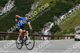 Photo #2439402 | 30-07-2022 10:41 | Passo Dello Stelvio - Waterfall curve BICYCLES