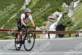 Photo #2253065 | 08-07-2022 10:03 | Passo Dello Stelvio - Waterfall curve BICYCLES