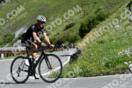 Photo #2184952 | 25-06-2022 10:09 | Passo Dello Stelvio - Waterfall curve BICYCLES