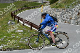 Photo #2411119 | 26-07-2022 12:26 | Passo Dello Stelvio - Waterfall curve BICYCLES