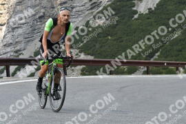 Photo #2371509 | 22-07-2022 13:23 | Passo Dello Stelvio - Waterfall curve BICYCLES