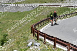 Photo #2355962 | 19-07-2022 13:32 | Passo Dello Stelvio - Waterfall curve BICYCLES