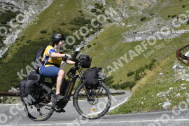Photo #2730571 | 24-08-2022 12:39 | Passo Dello Stelvio - Waterfall curve BICYCLES