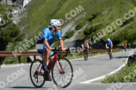 Photo #2184432 | 25-06-2022 10:00 | Passo Dello Stelvio - Waterfall curve BICYCLES