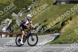 Photo #2766757 | 28-08-2022 09:56 | Passo Dello Stelvio - Waterfall curve BICYCLES