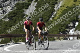 Photo #2721724 | 23-08-2022 14:46 | Passo Dello Stelvio - Waterfall curve BICYCLES