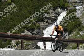 Photo #3240870 | 26-06-2023 13:04 | Passo Dello Stelvio - Waterfall curve BICYCLES