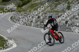Photo #3737369 | 06-08-2023 12:07 | Passo Dello Stelvio - Waterfall curve BICYCLES