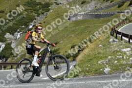 Photo #2739028 | 25-08-2022 11:03 | Passo Dello Stelvio - Waterfall curve BICYCLES