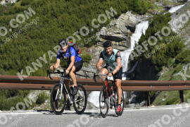 Photo #3225810 | 25-06-2023 10:07 | Passo Dello Stelvio - Waterfall curve BICYCLES