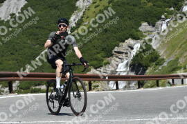 Photo #2369114 | 22-07-2022 11:02 | Passo Dello Stelvio - Waterfall curve BICYCLES