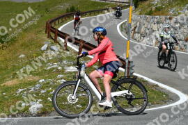 Photo #4054625 | 24-08-2023 12:56 | Passo Dello Stelvio - Waterfall curve BICYCLES