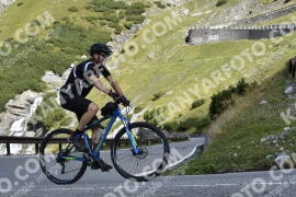 Photo #2767670 | 28-08-2022 10:44 | Passo Dello Stelvio - Waterfall curve BICYCLES