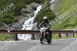 Foto #2206871 | 29-06-2022 14:23 | Passo Dello Stelvio - Waterfall Kehre
