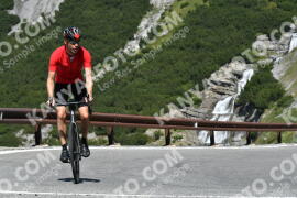 Photo #2352989 | 19-07-2022 11:27 | Passo Dello Stelvio - Waterfall curve BICYCLES