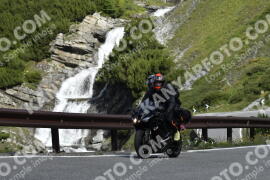 Photo #3578674 | 26-07-2023 10:22 | Passo Dello Stelvio - Waterfall curve