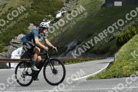 Photo #3123605 | 17-06-2023 10:03 | Passo Dello Stelvio - Waterfall curve BICYCLES