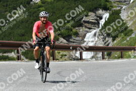 Photo #2379283 | 24-07-2022 13:27 | Passo Dello Stelvio - Waterfall curve BICYCLES