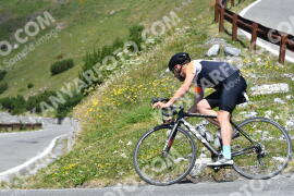 Photo #2371005 | 22-07-2022 12:51 | Passo Dello Stelvio - Waterfall curve BICYCLES