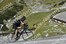 Photo #2729231 | 24-08-2022 13:30 | Passo Dello Stelvio - Waterfall curve BICYCLES