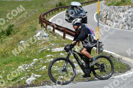 Photo #2401025 | 25-07-2022 13:16 | Passo Dello Stelvio - Waterfall curve BICYCLES
