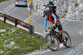 Photo #2322235 | 16-07-2022 16:16 | Passo Dello Stelvio - Waterfall curve BICYCLES