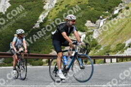 Photo #2417274 | 27-07-2022 11:16 | Passo Dello Stelvio - Waterfall curve BICYCLES
