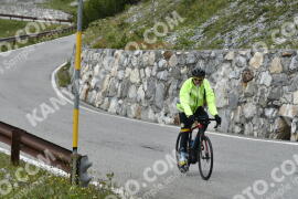 Photo #3727342 | 05-08-2023 13:03 | Passo Dello Stelvio - Waterfall curve BICYCLES